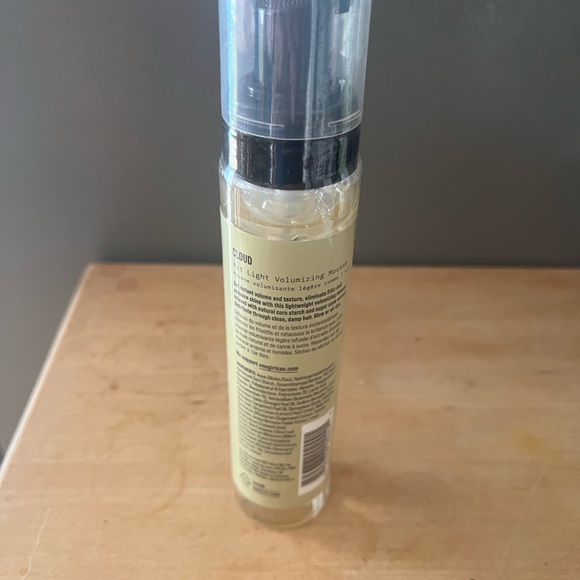 Cloud Air Light Volumizing Mousse - Picture 4 of 5